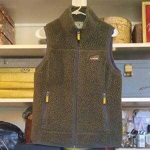 L.L. Bean Olive Green Fleece Vest